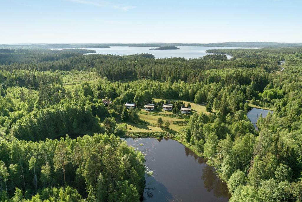Hotel Alebro Stugby à Norrhult Extérieur photo