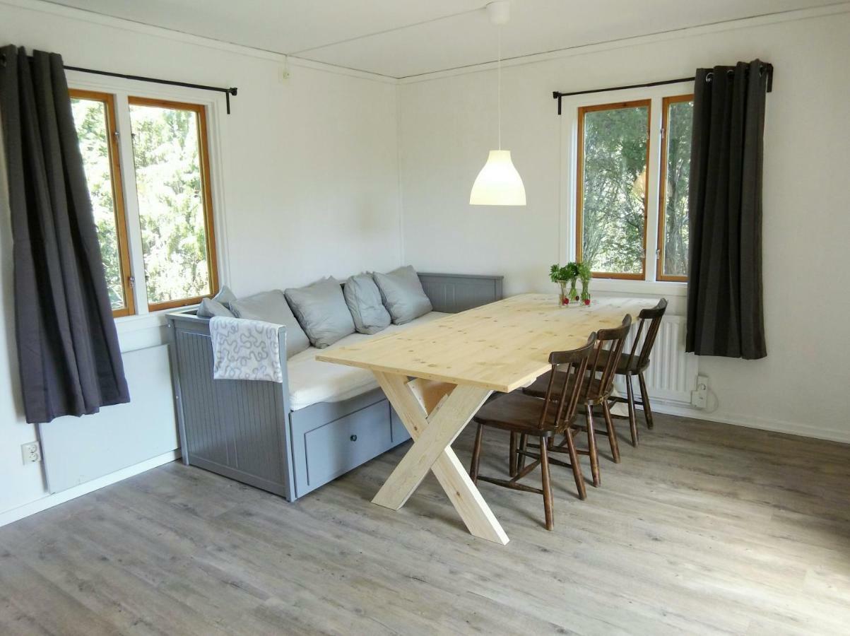 Hotel Alebro Stugby à Norrhult Extérieur photo